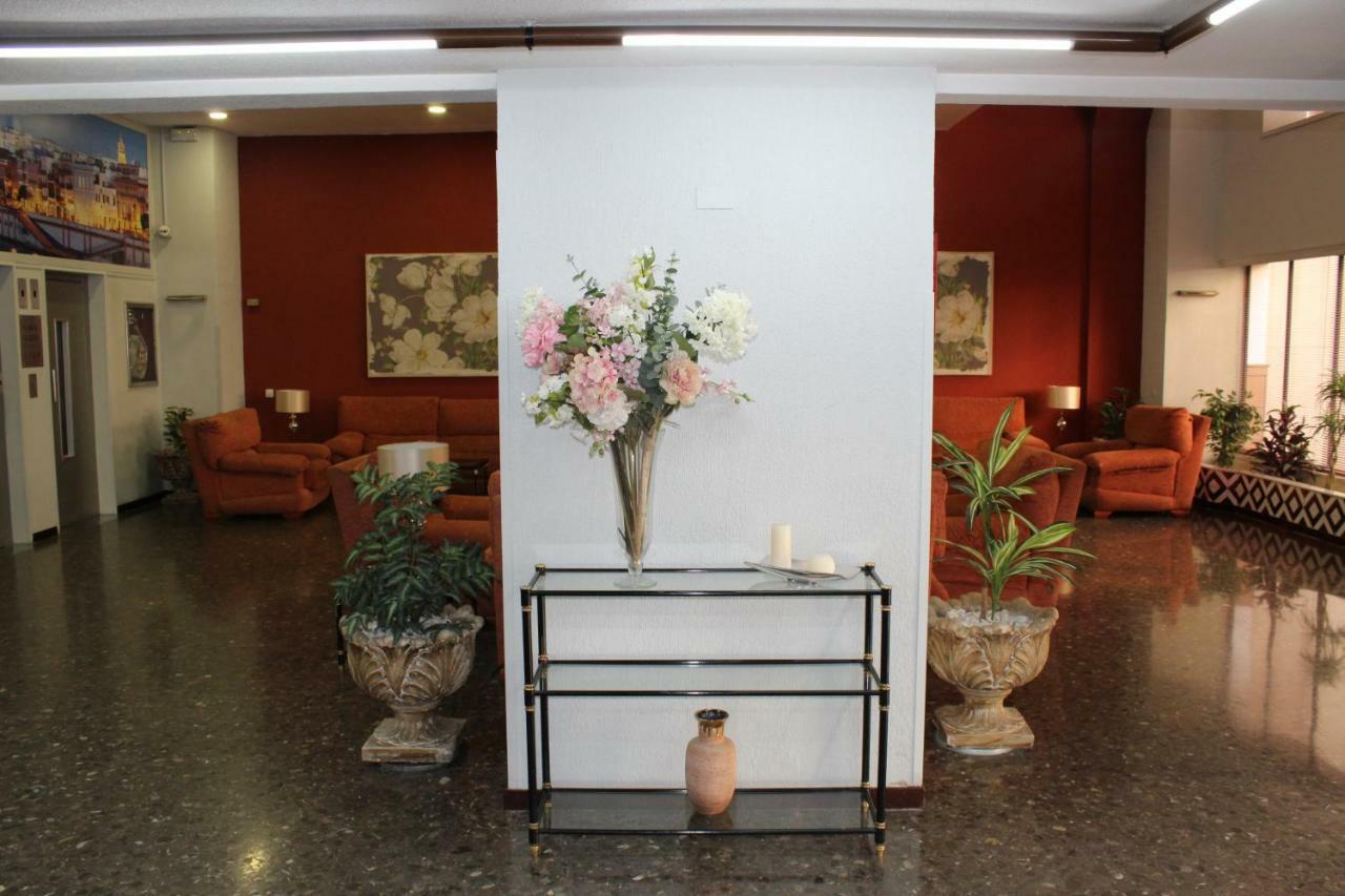 Resitur Luxury 532 * Seville